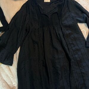 Elegant Black Long Sleeve Dress